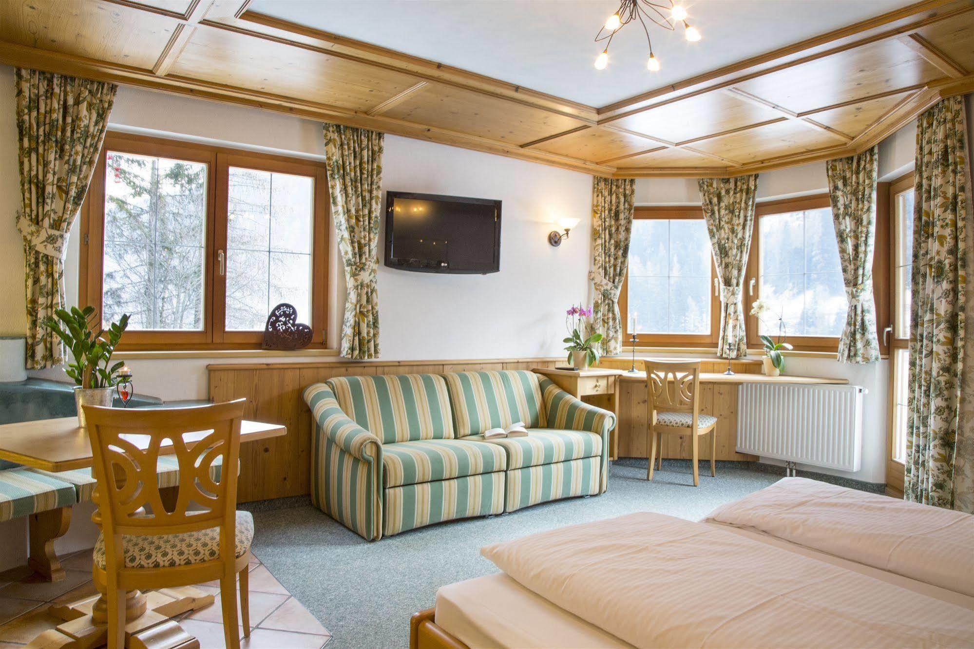 Fliana Arlberg Studios Sankt Anton am Arlberg Dış mekan fotoğraf
